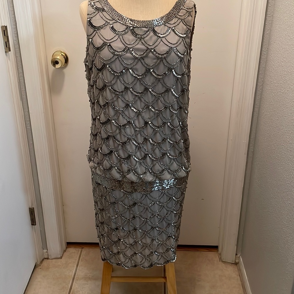 Adrianna Papell Fish Scale Gray/Silver Dress